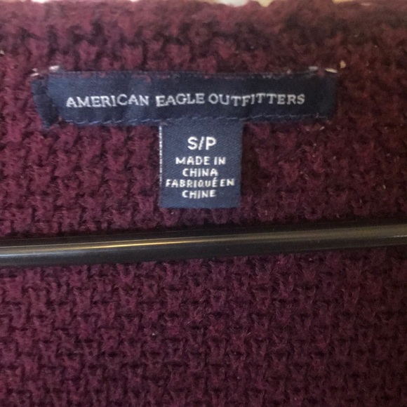 American Eagle Burgundy Cardigan - Picture 3 of 3